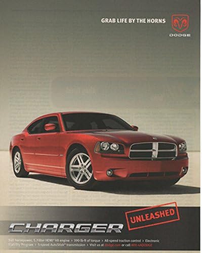 2 Dergi Basılı Reklam Seti: Kırmızı 2005 Dodge Charger, 340 ho. 5.7 L HEMİ V8 Motoru Serbest Bırakıldı, Boynuzlardan Hayat Yakala